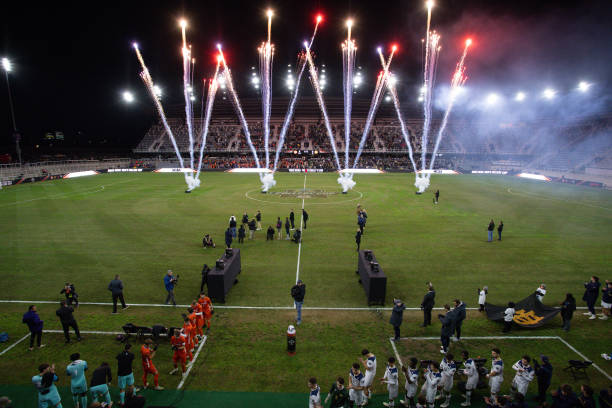 个赛季中为 个赛季中为