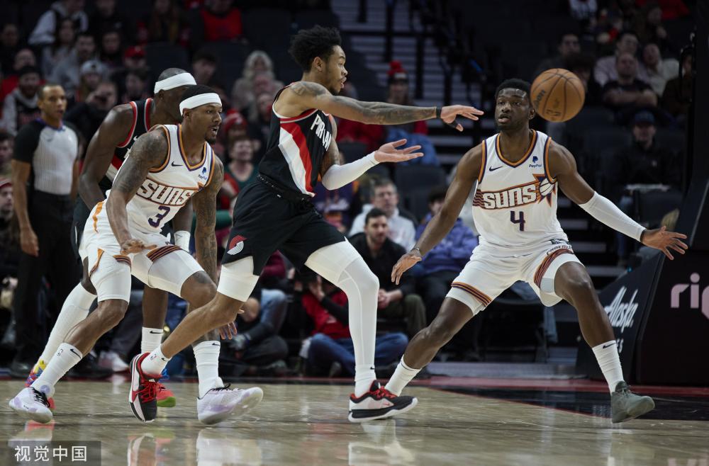 价了年轻小 价了年轻小